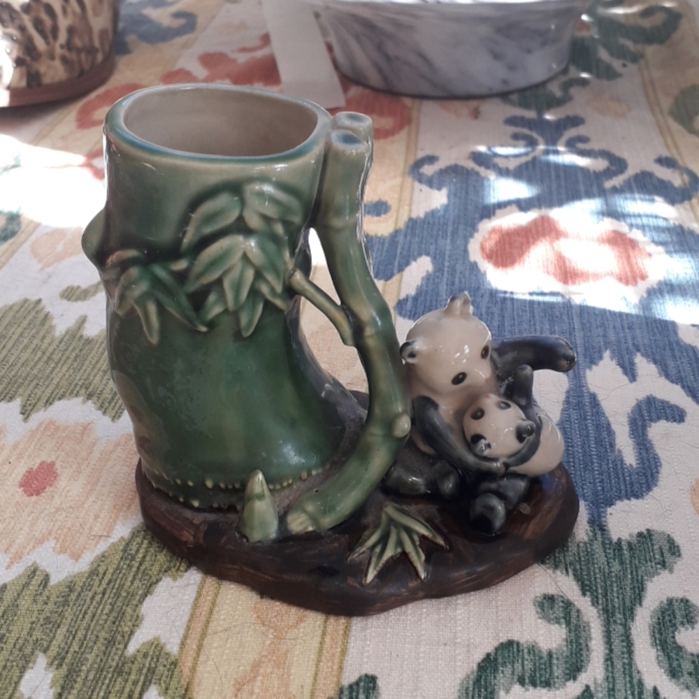 Vintage Panda Bear Mom & Baby Ceramic Vase - Picture 2 of 9